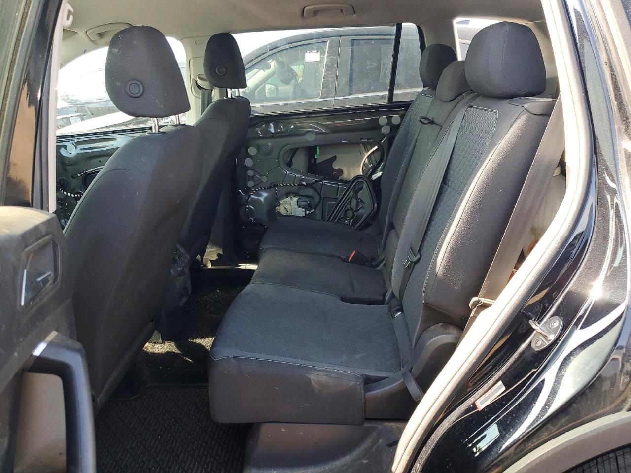 2021 VOLKSWAGEN TIGUAN S photo 28