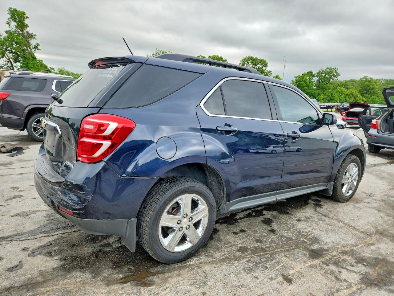 2016 CHEVROLET EQUINOX LT photo 3