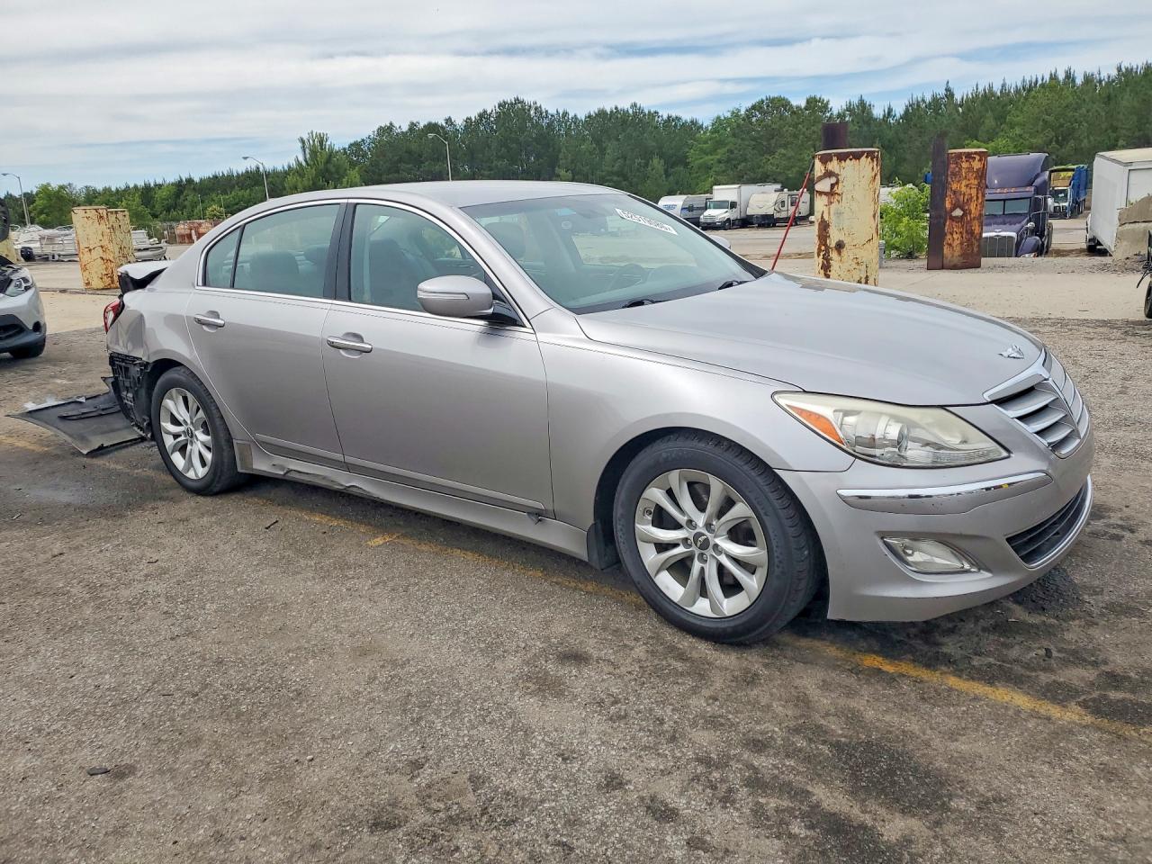 2013 HYUNDAI GENESIS 3.8L photo 7
