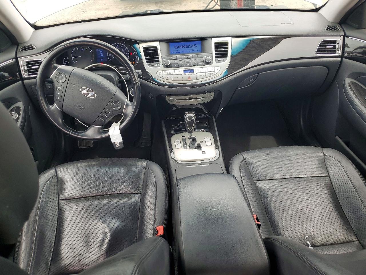 2013 HYUNDAI GENESIS 3.8L photo 15