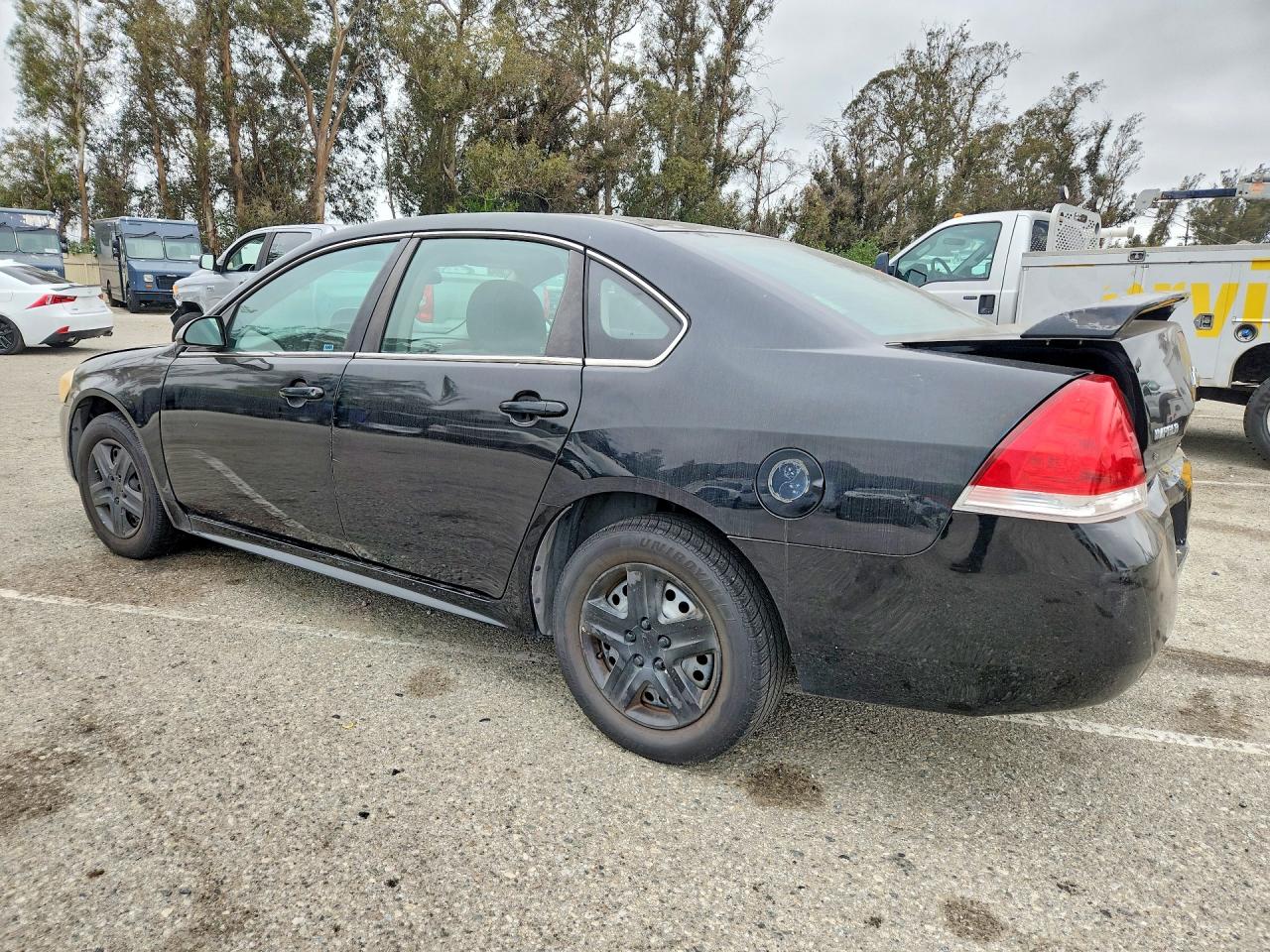2010 CHEVROLET IMPALA LS photo 2