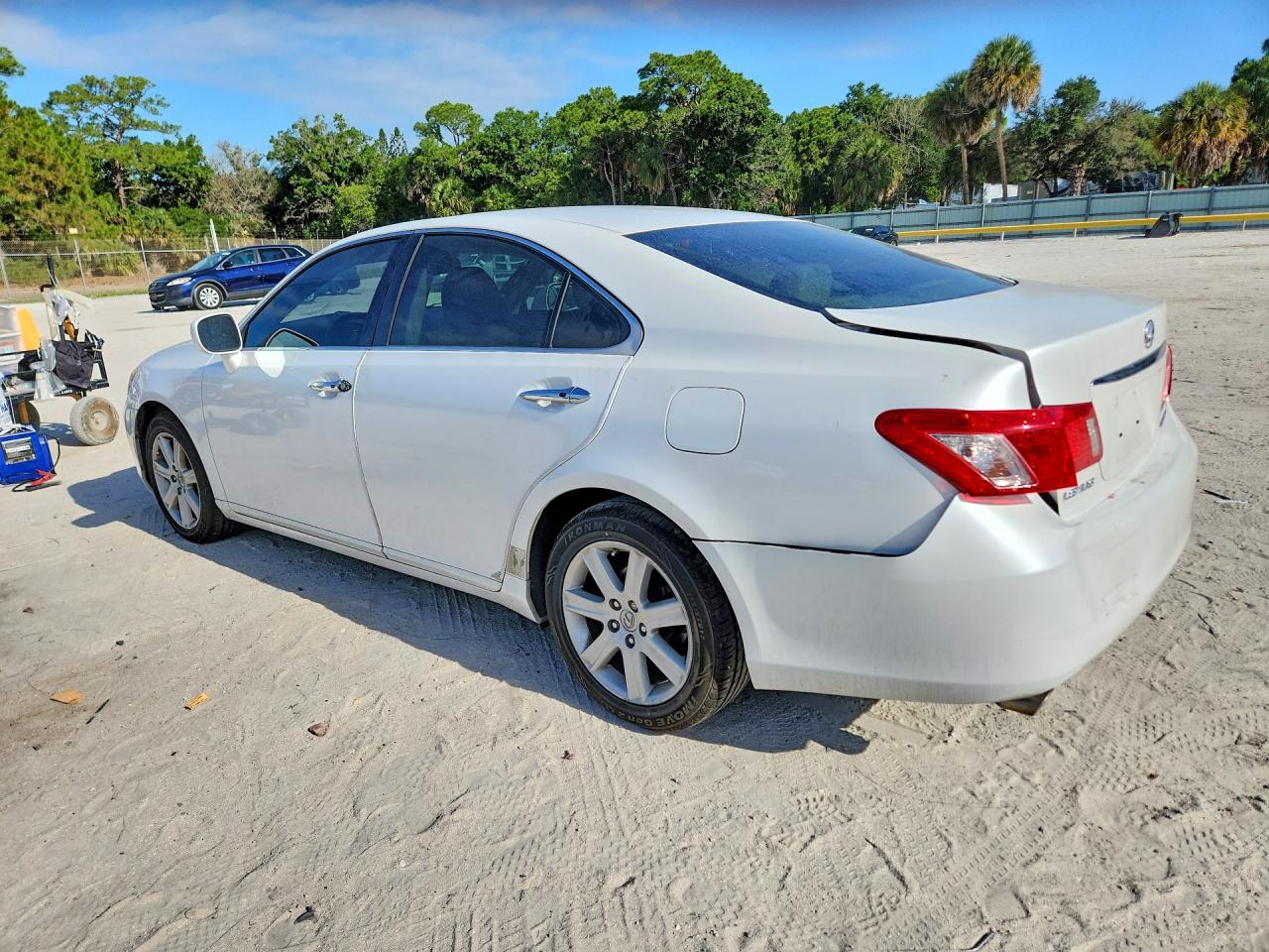 2007 LEXUS ES photo 4