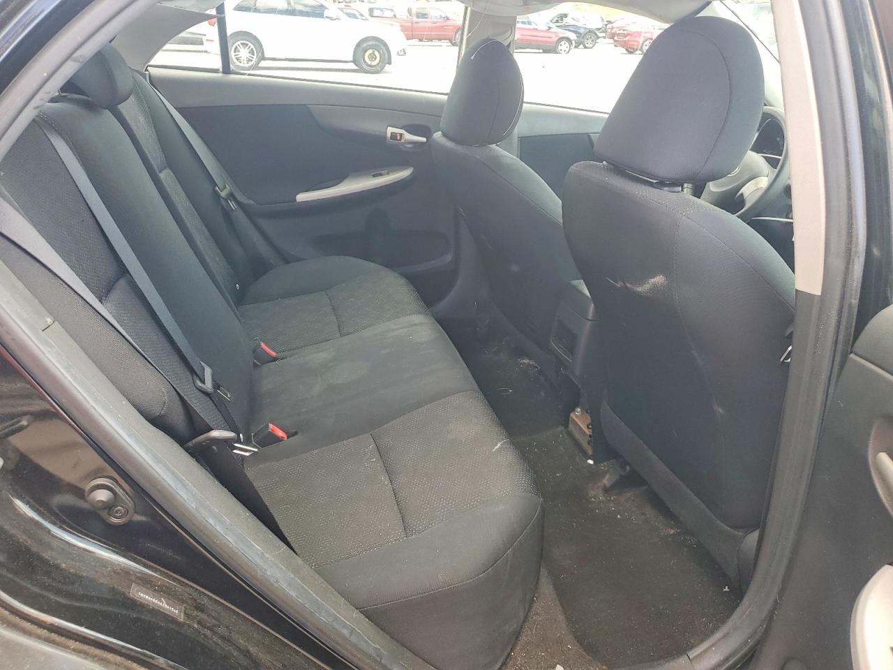 2010 TOYOTA COROLLA S photo 19