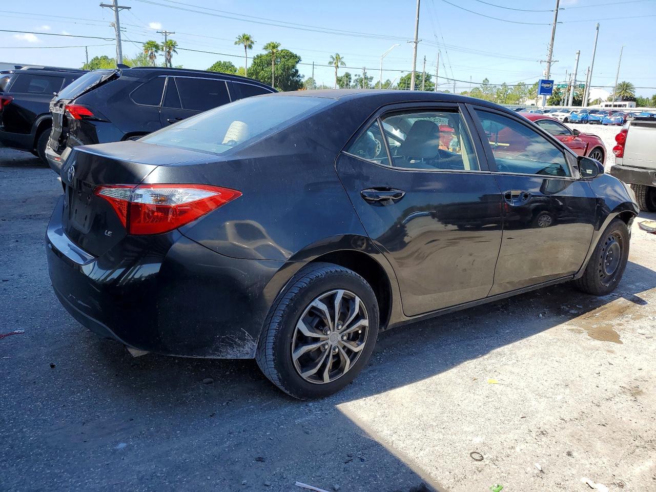2016 TOYOTA COROLLA LE photo 5