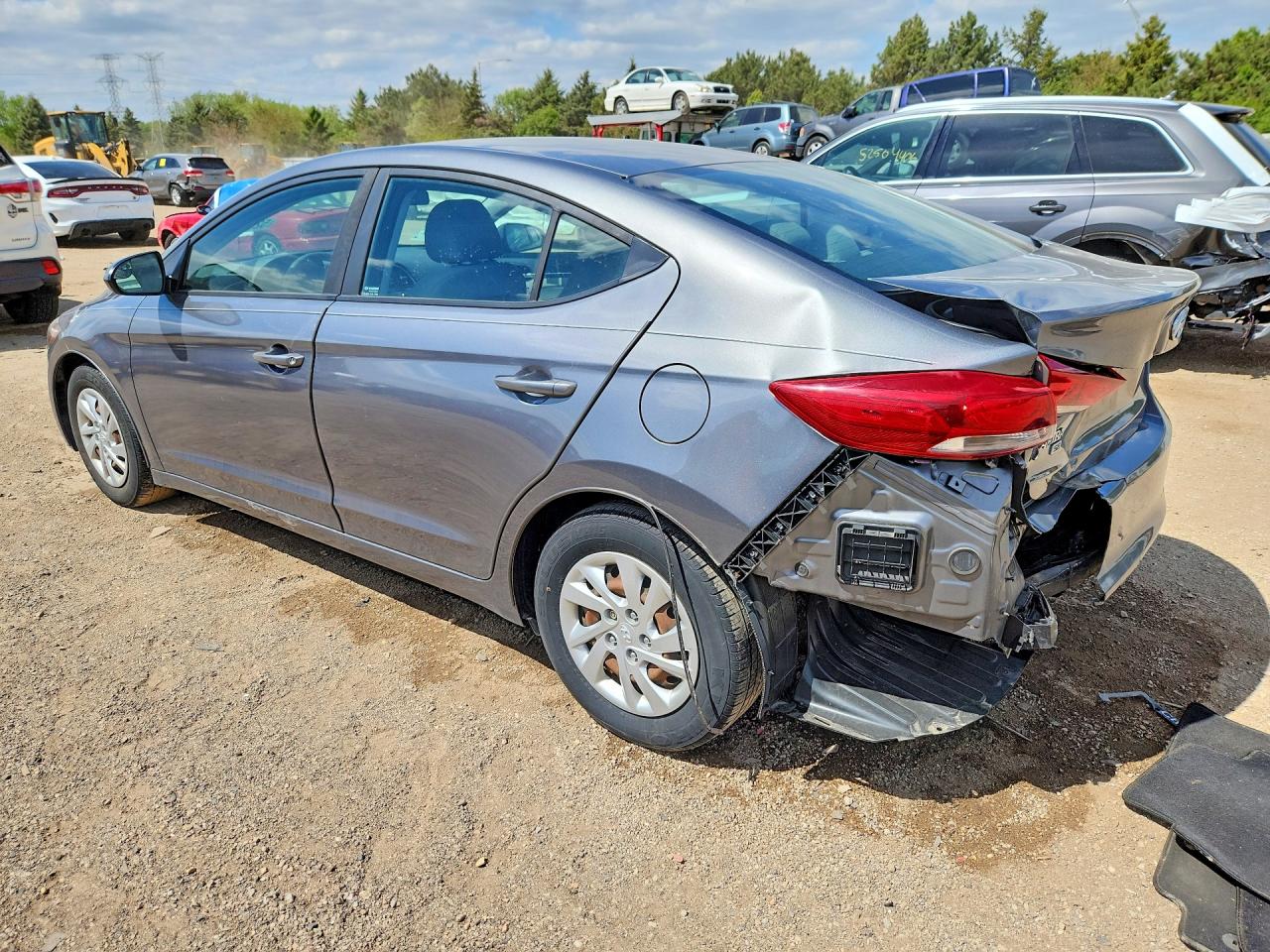 2018 HYUNDAI ELANTRA SE photo 3