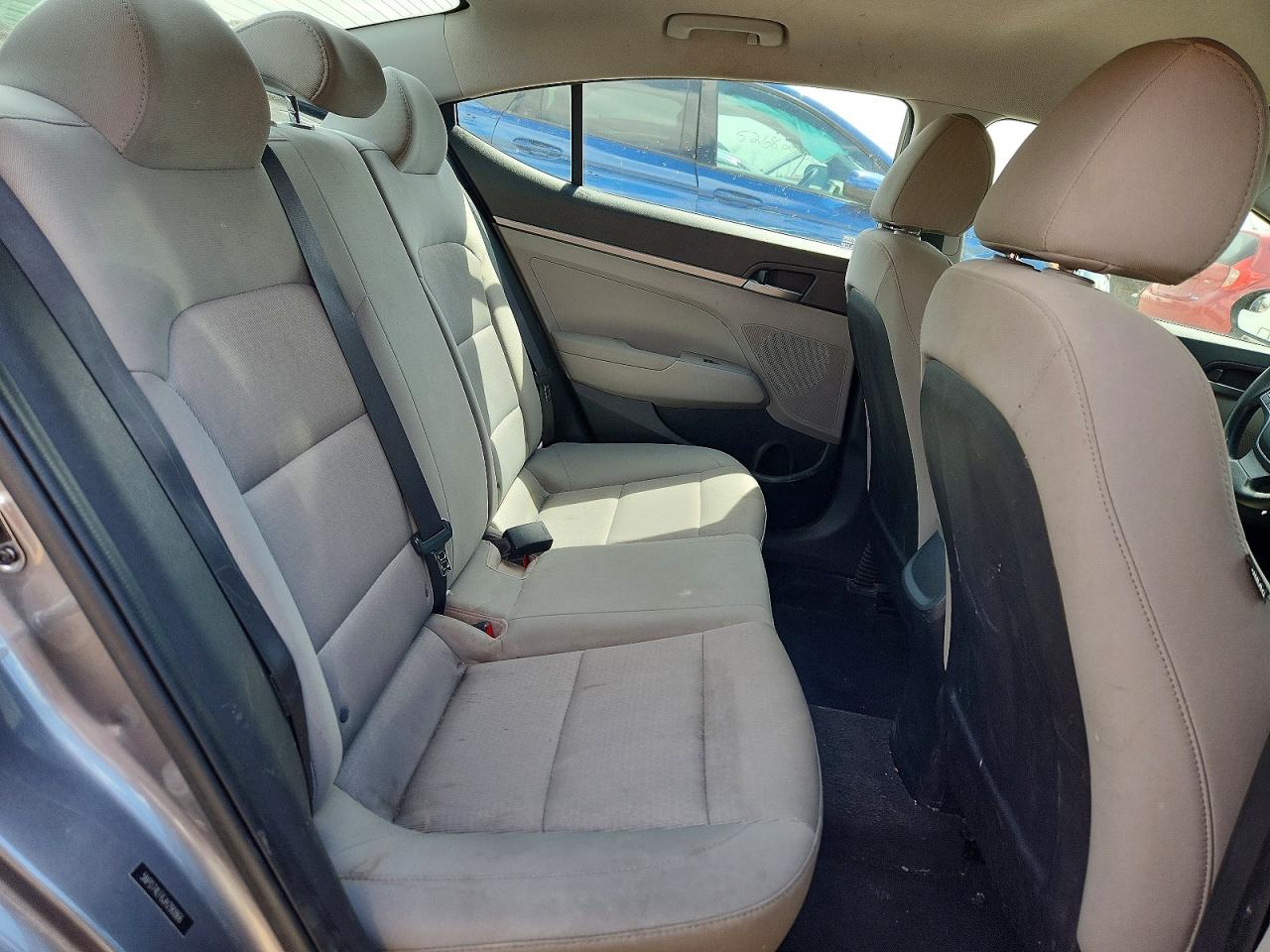 2018 HYUNDAI ELANTRA SE photo 19