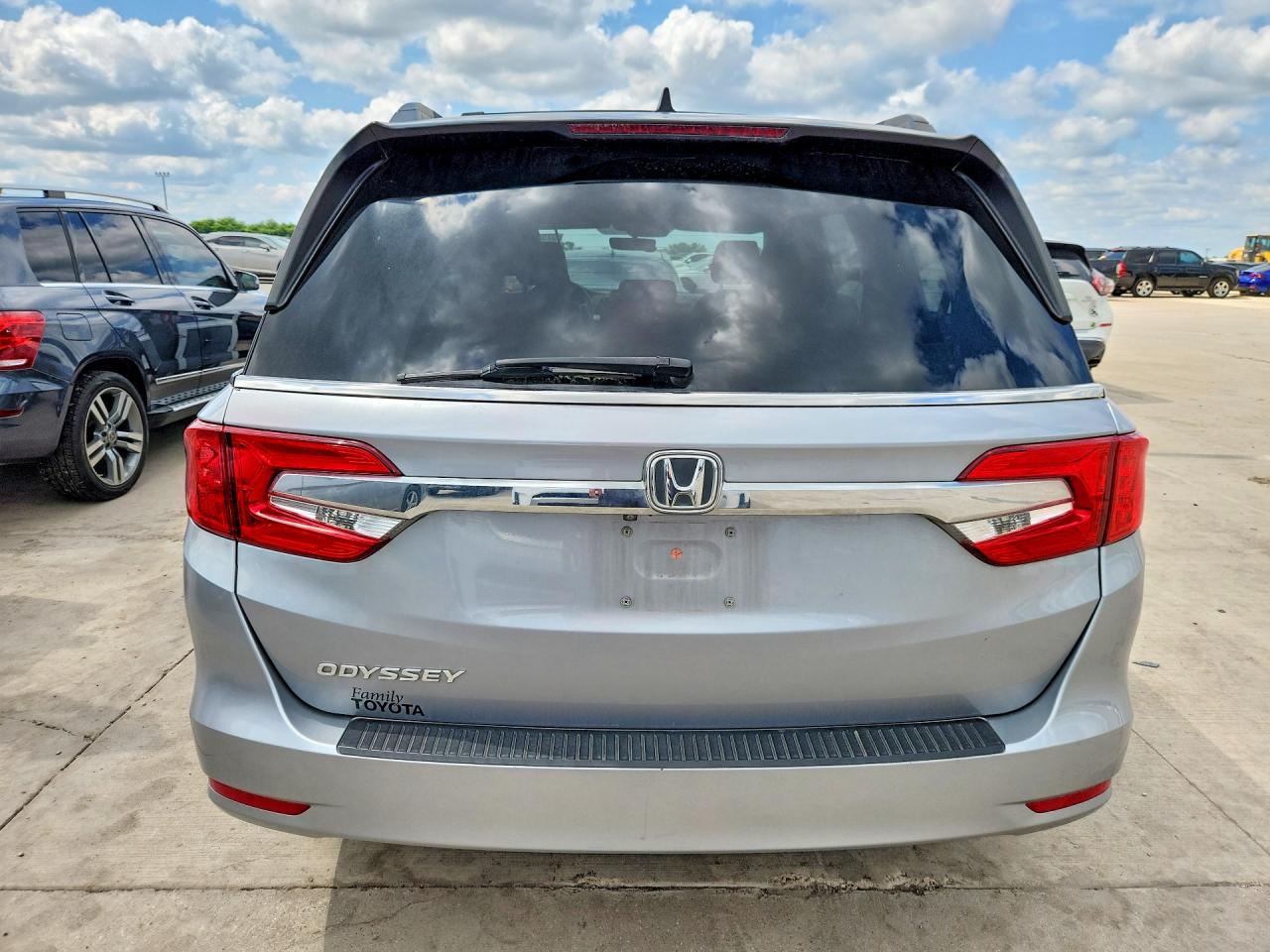 2019 HONDA ODYSSEY EXL photo 6