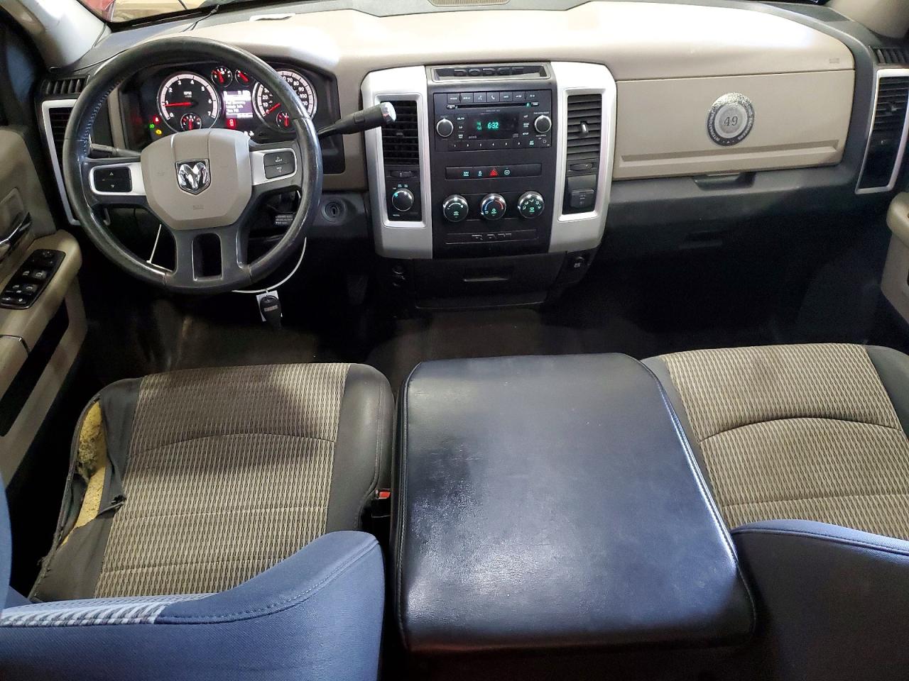2010 DODGE RAM 1500 photo 15