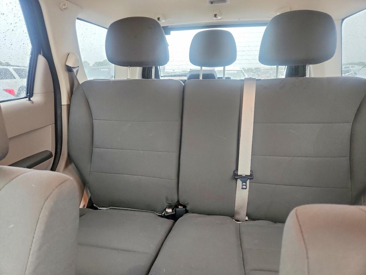 2011 FORD ESCAPE XLS photo 19
