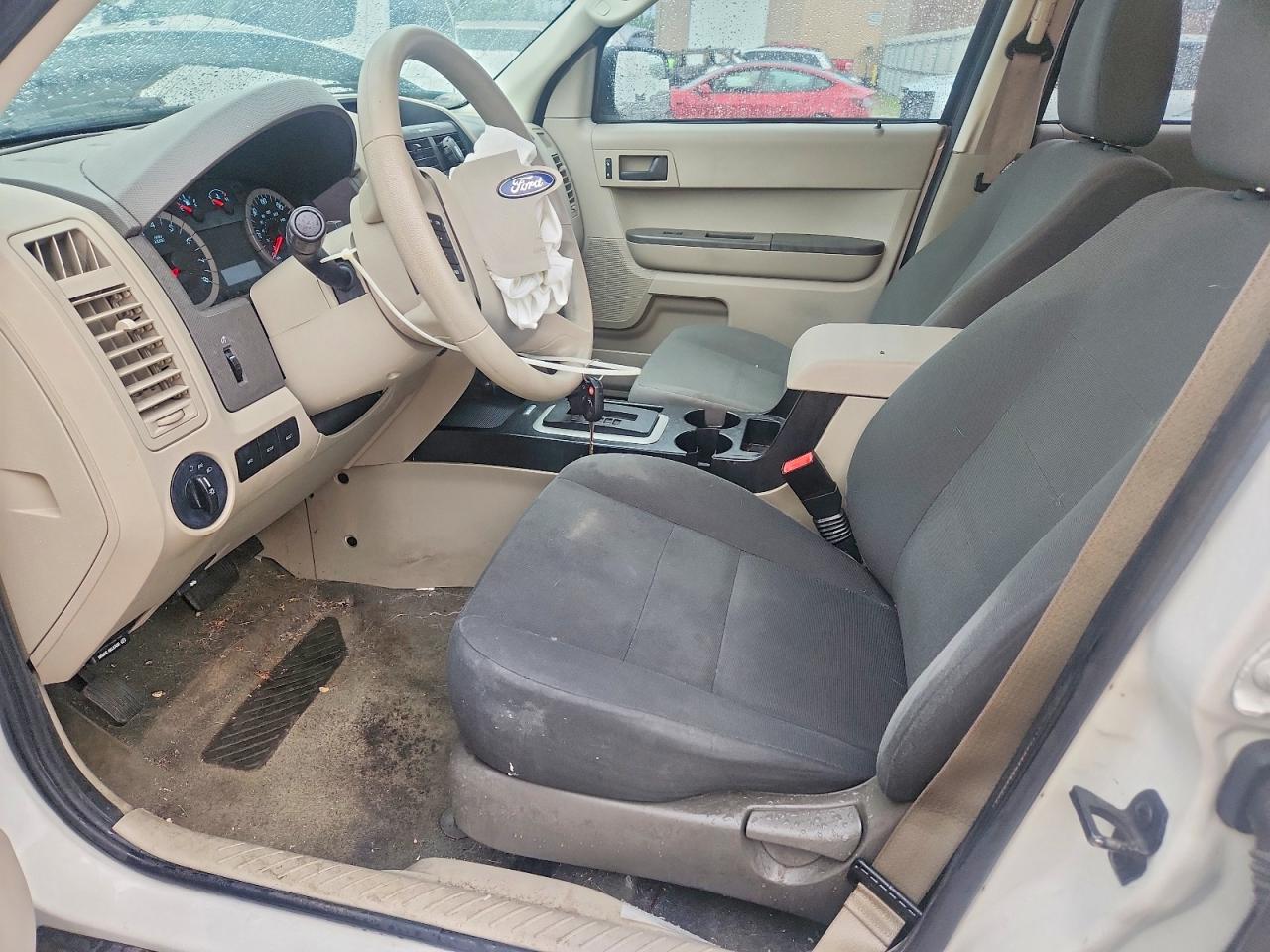 2011 FORD ESCAPE XLS photo 13