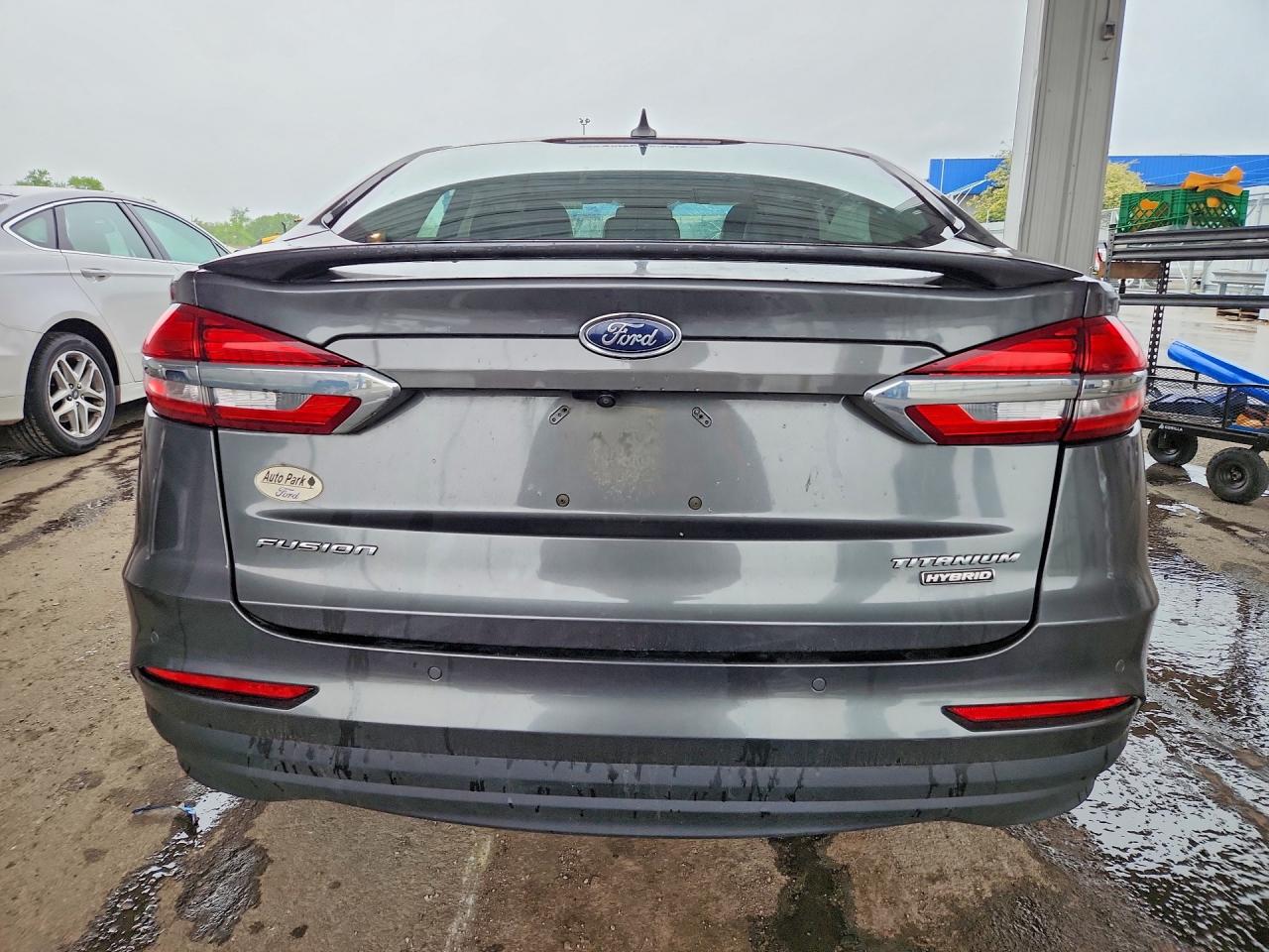 2020 FORD FUSION TITANIUM photo 11