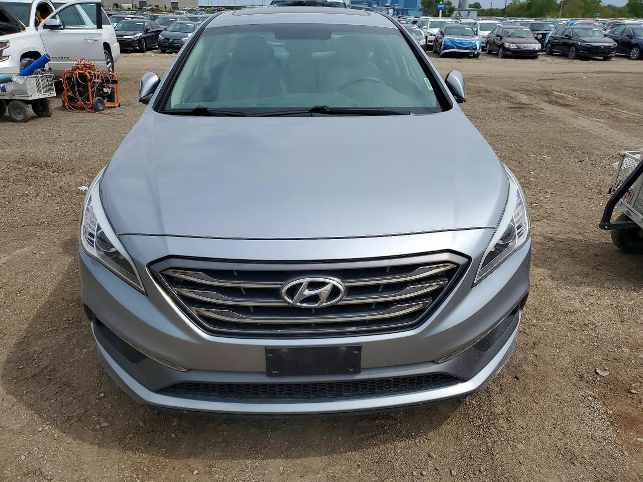 2017 HYUNDAI SONATA SE photo 13