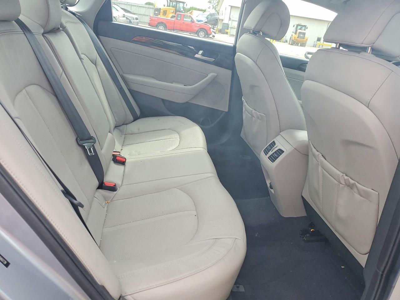 2017 HYUNDAI SONATA SE photo 28