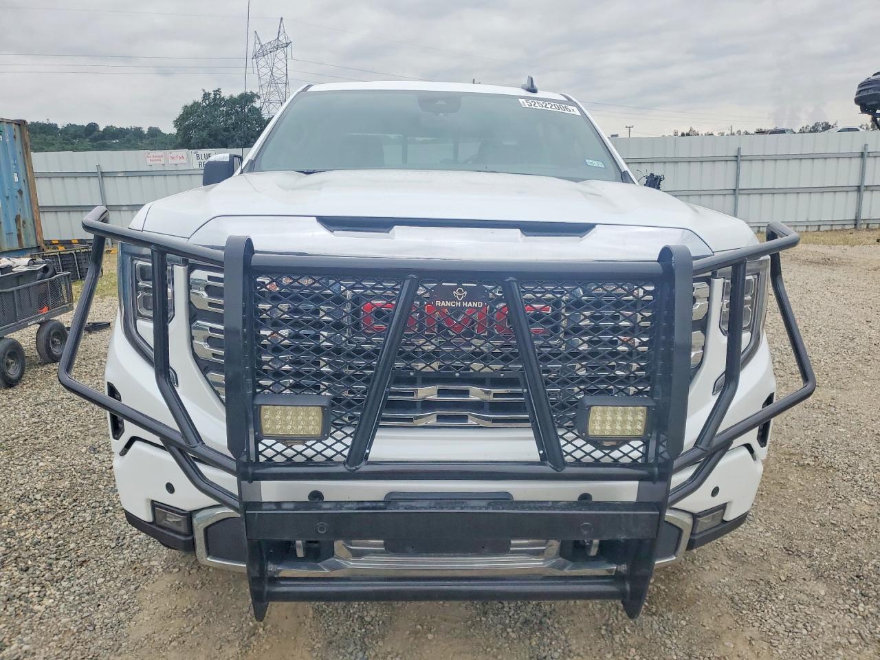 2025 GMC SIERRA K1500 DENALI photo 5