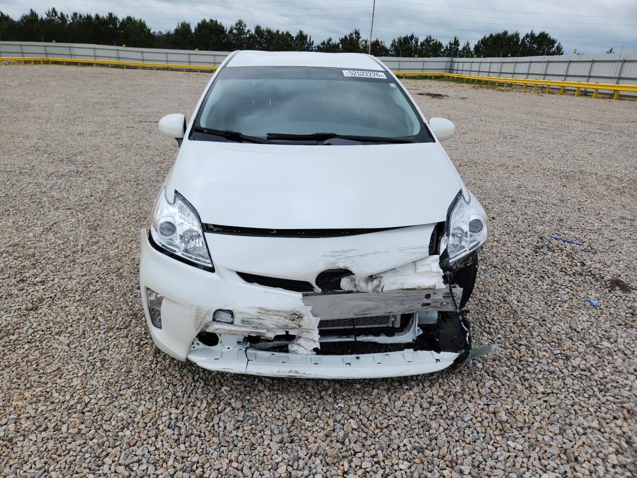 2013 TOYOTA PRIUS FOUR photo 13