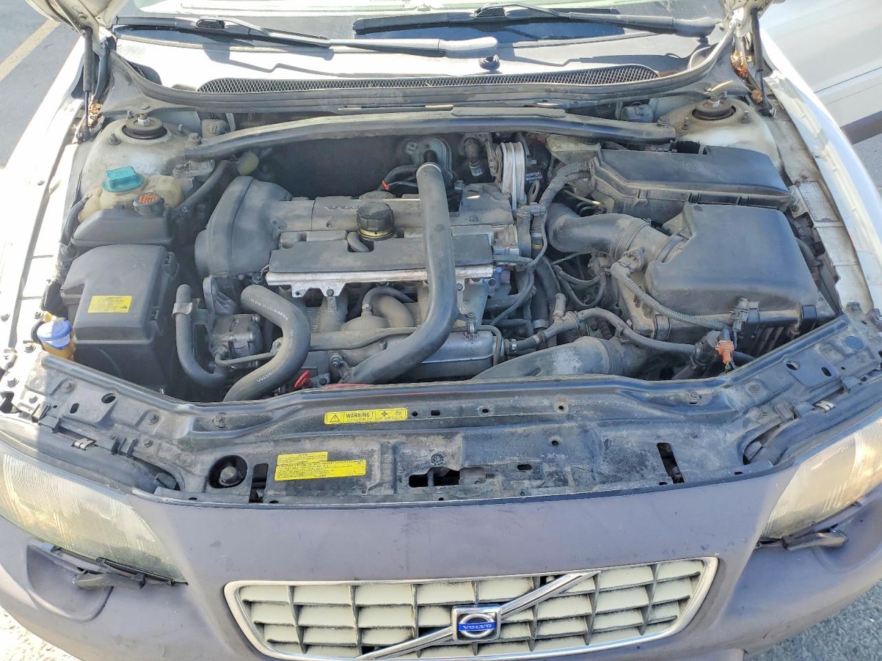 2004 VOLVO XC70 photo 11
