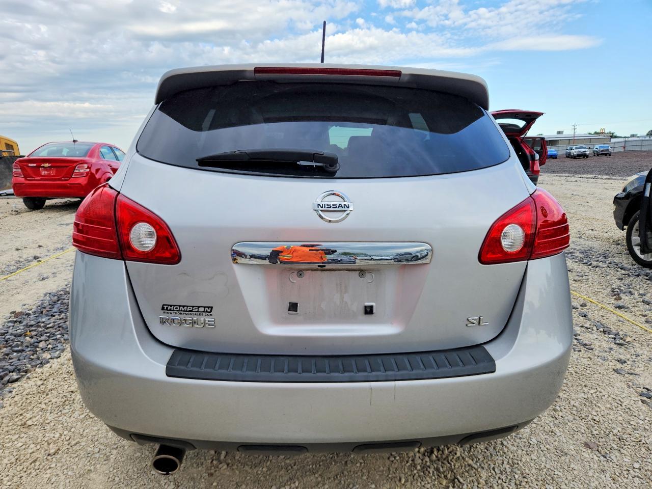 2013 NISSAN ROGUE S photo 16