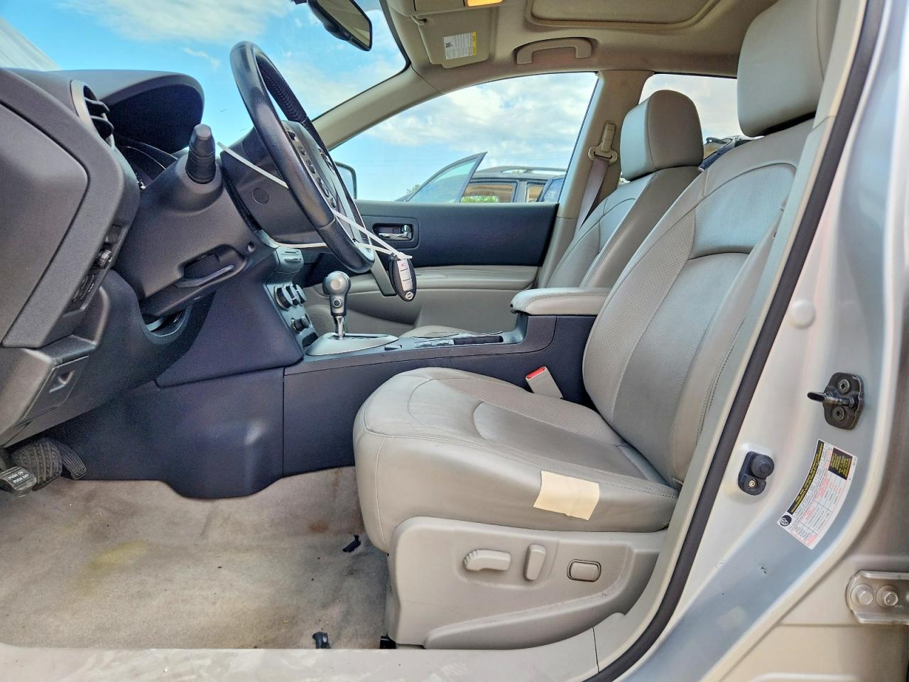 2013 NISSAN ROGUE S photo 19