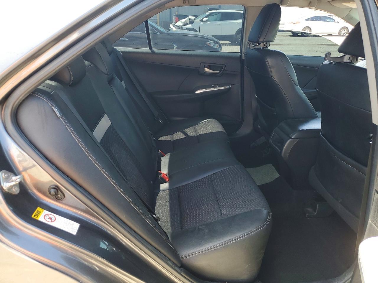 2013 TOYOTA CAMRY SE photo 19