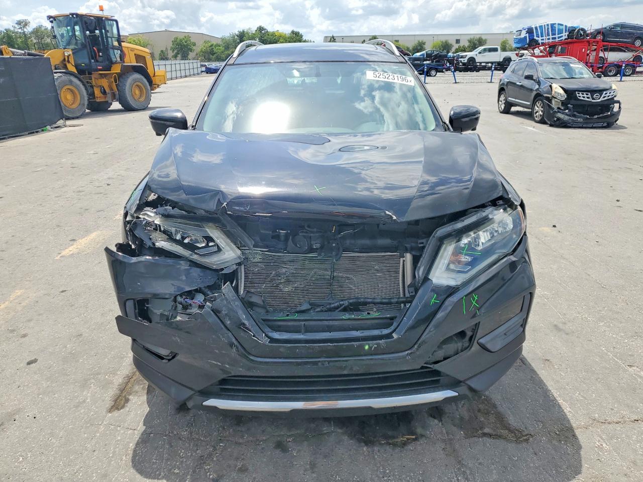 2017 NISSAN ROGUE SV photo 13