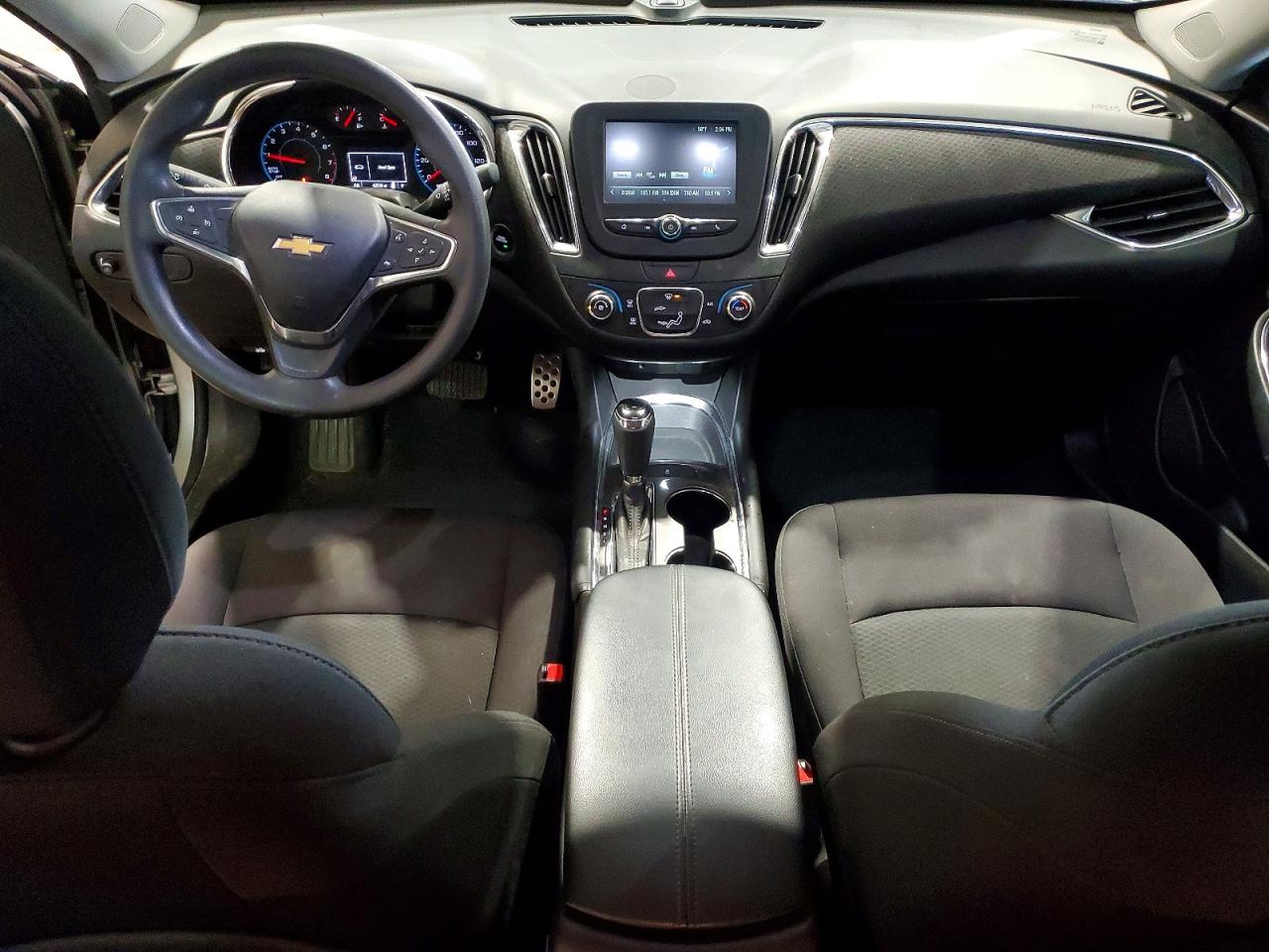 2017 CHEVROLET MALIBU LT photo 15