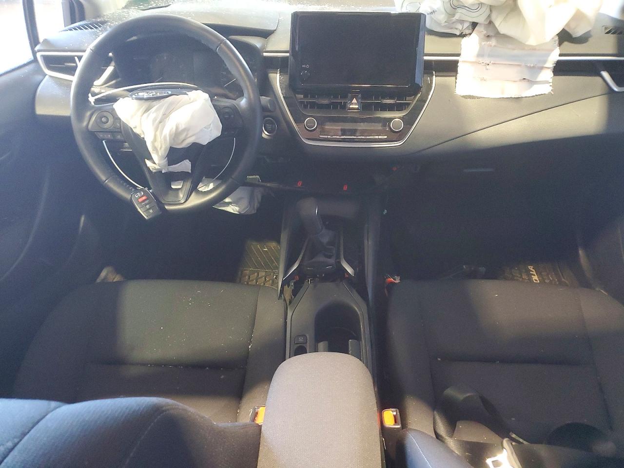 2024 TOYOTA COROLLA LE photo 15
