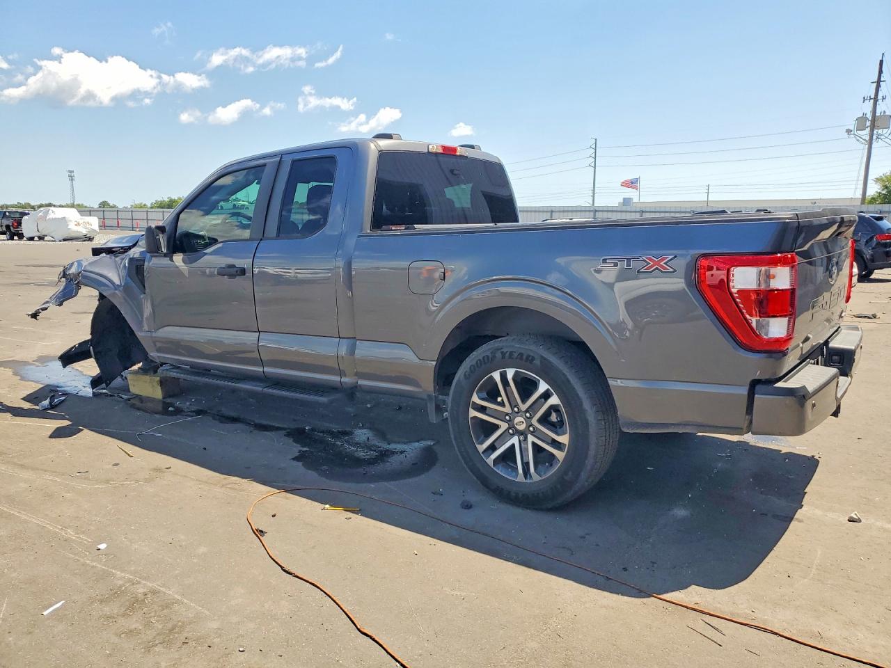 2023 FORD F150 SUPER CAB photo 2