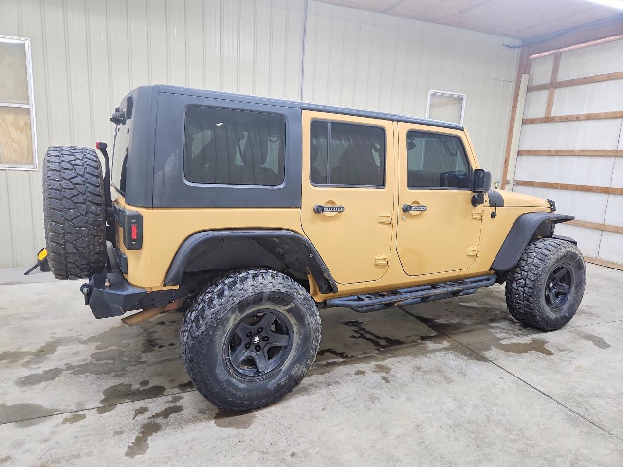 2013 JEEP WRANGLER UNLIMITED SPORT photo 5