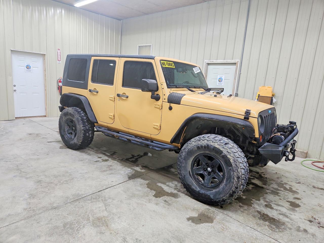 2013 JEEP WRANGLER UNLIMITED SPORT photo 7