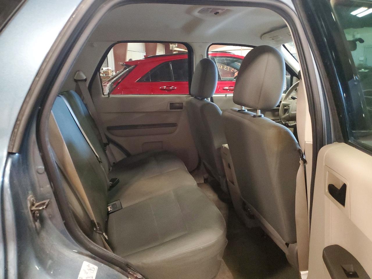 2011 FORD ESCAPE XLS photo 21
