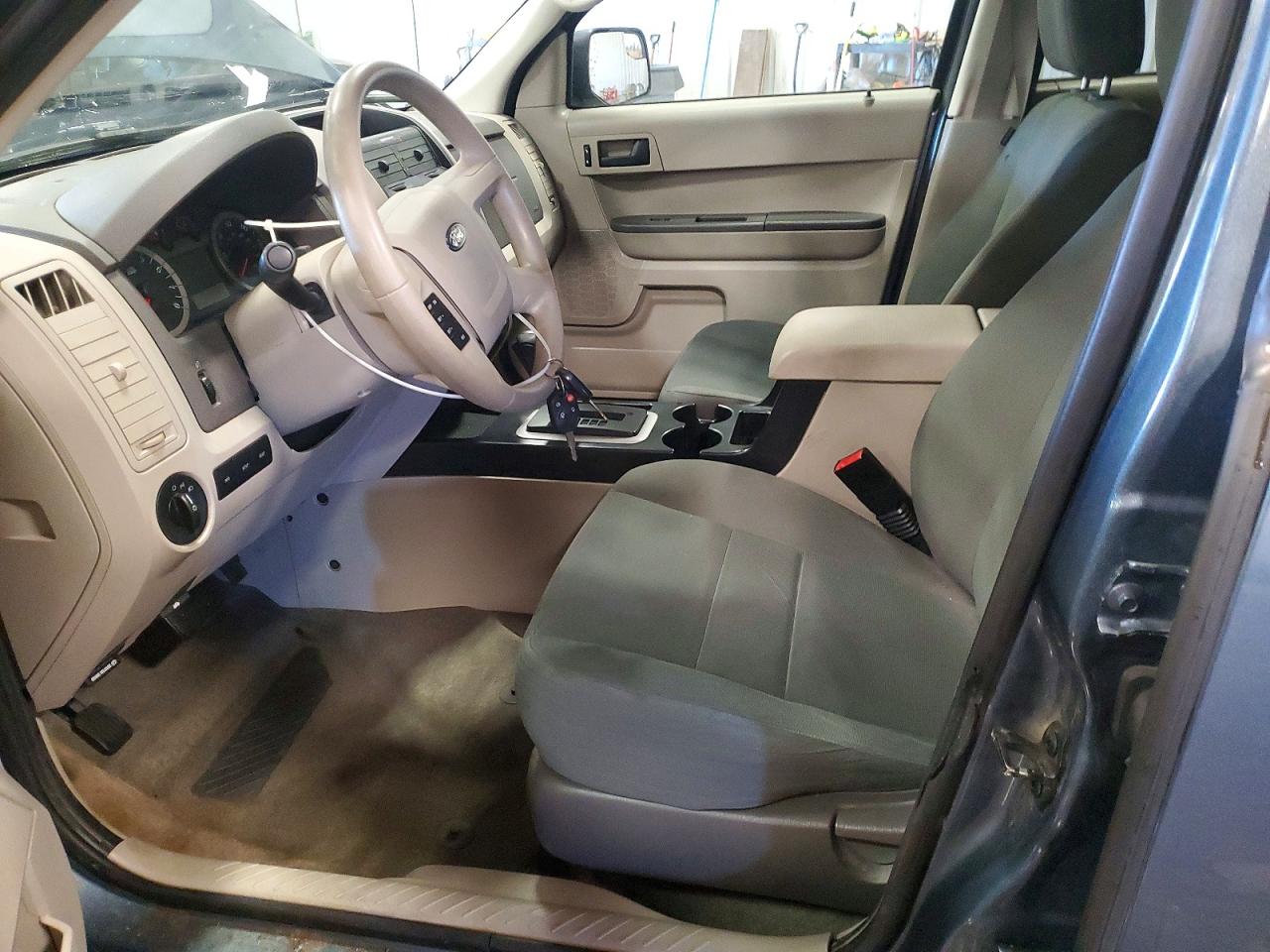 2011 FORD ESCAPE XLS photo 13