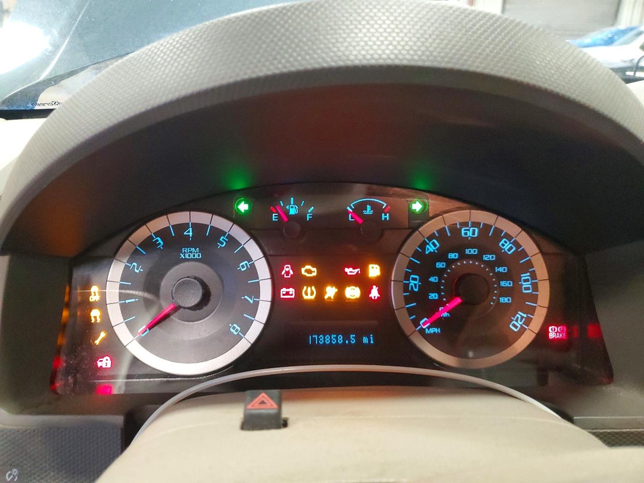 2011 FORD ESCAPE XLS photo 17