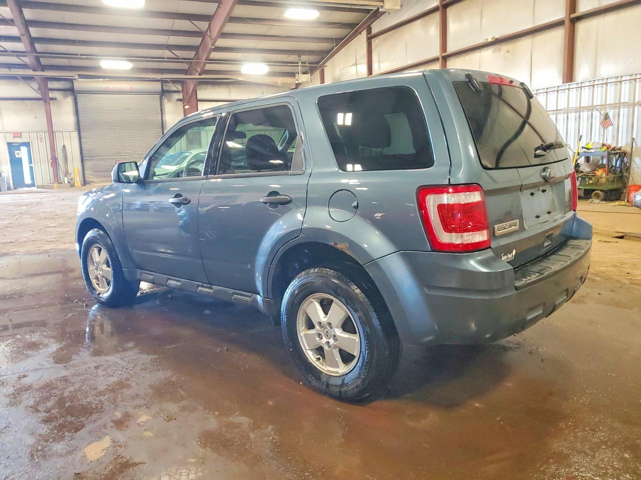 2011 FORD ESCAPE XLS photo 3
