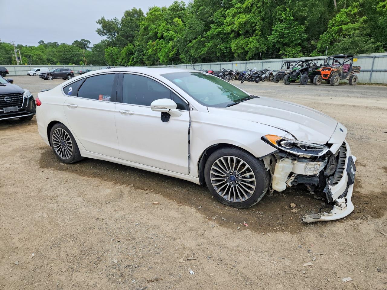 2017 FORD FUSION SE photo 7