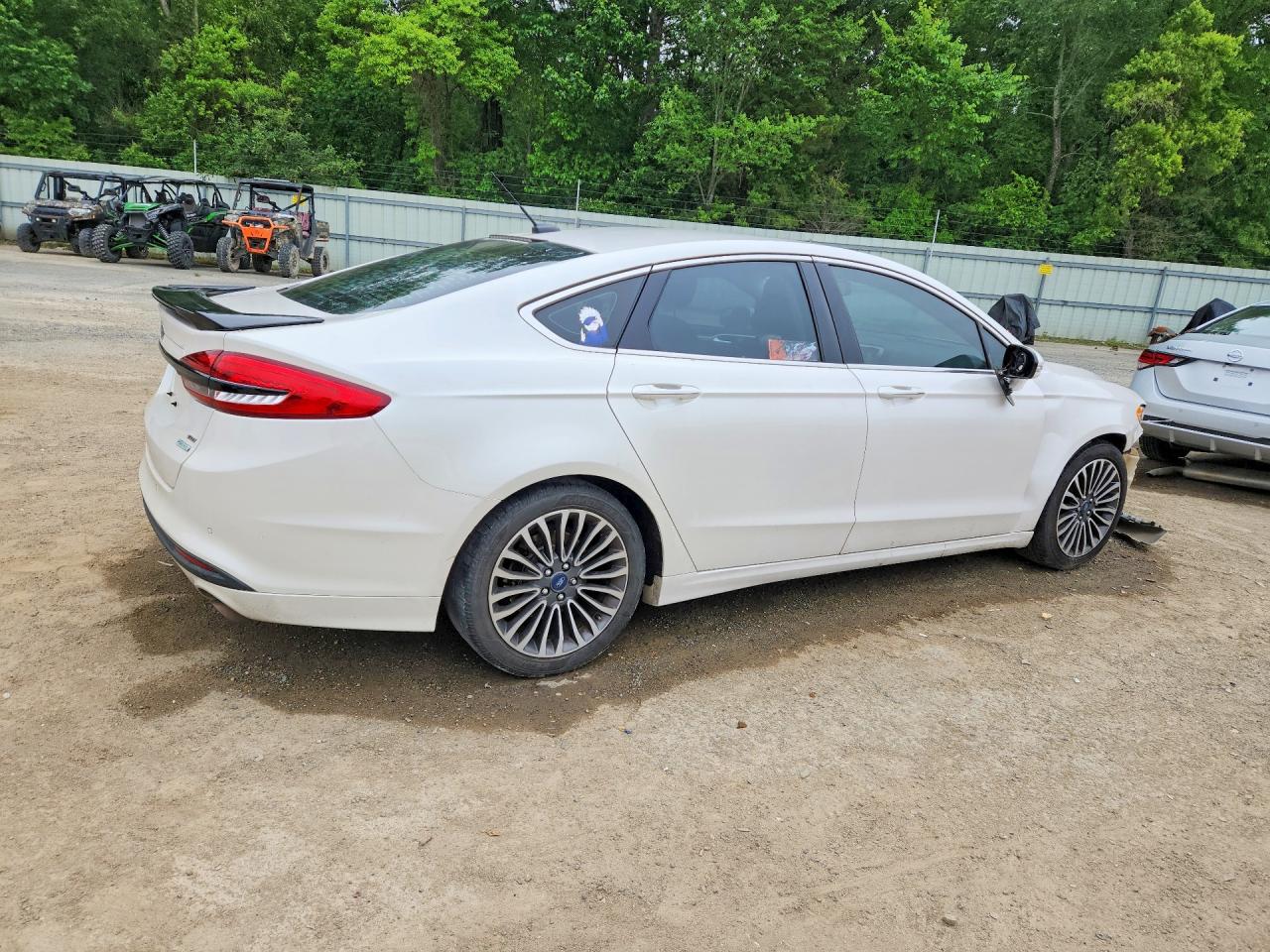 2017 FORD FUSION SE photo 5