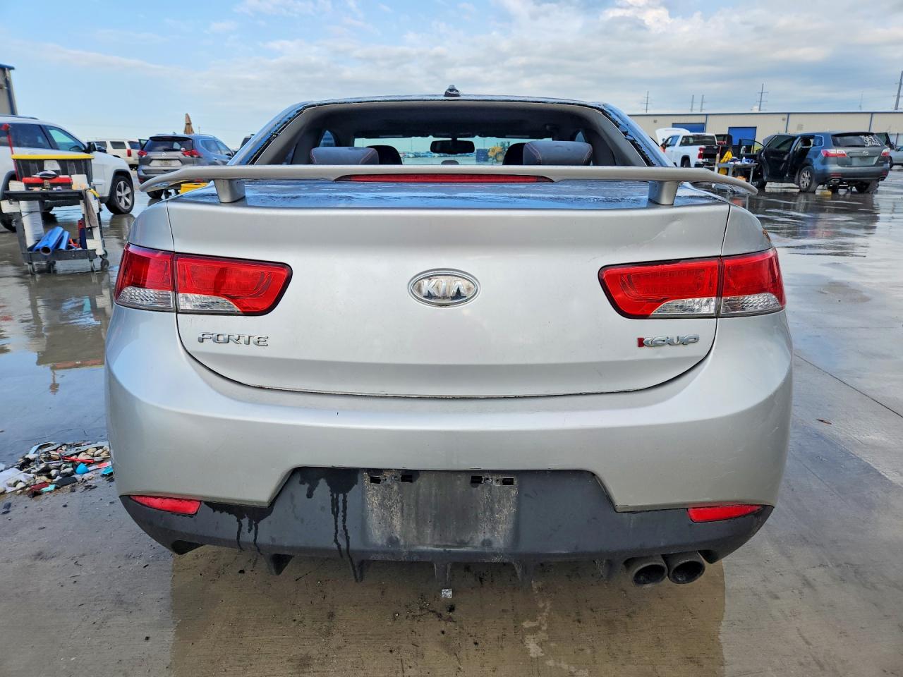 2012 KIA FORTE SX photo 11