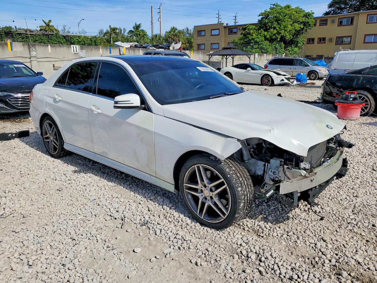 2016 MERCEDES-BENZ E 350 photo 4