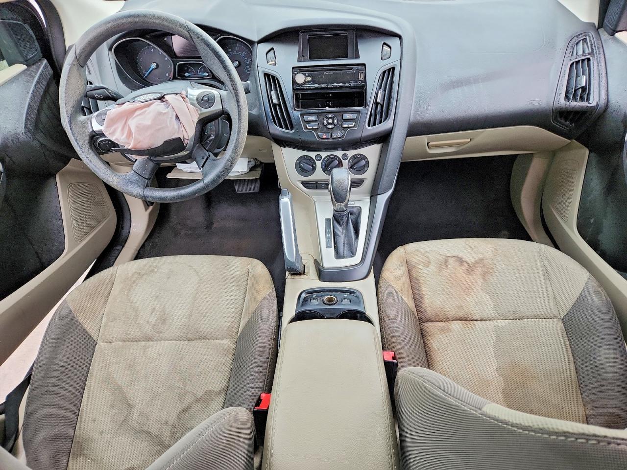 2013 FORD FOCUS SE photo 15