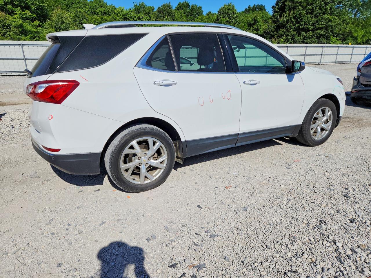 2018 CHEVROLET EQUINOX PREMIER photo 7