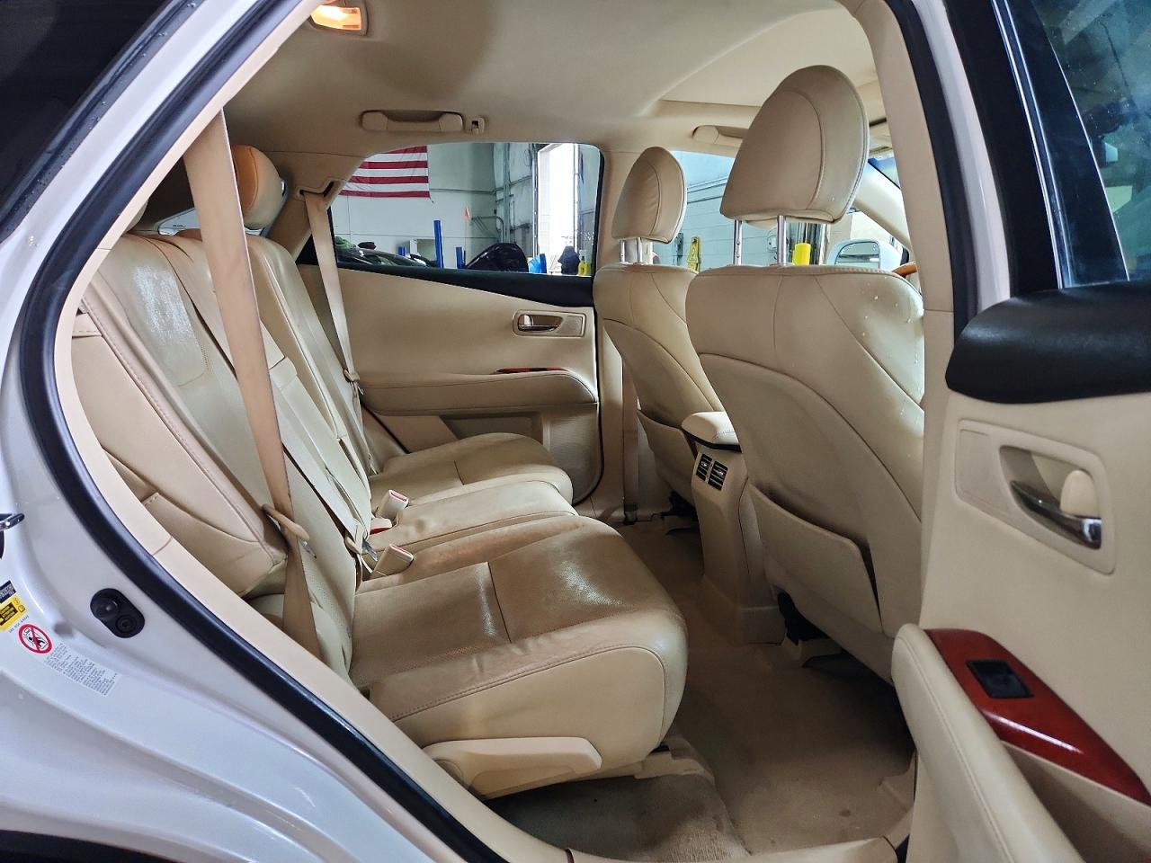 2011 LEXUS RX 350 photo 11