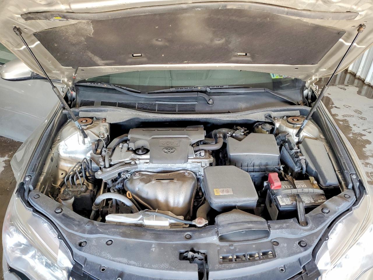 2017 TOYOTA CAMRY LE photo 21