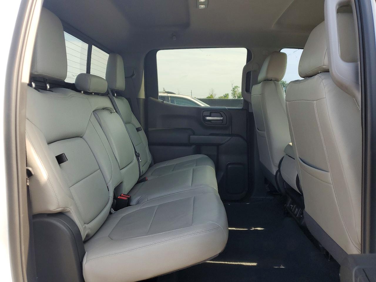 2020 CHEVROLET SILVERADO K1500 LT photo 19