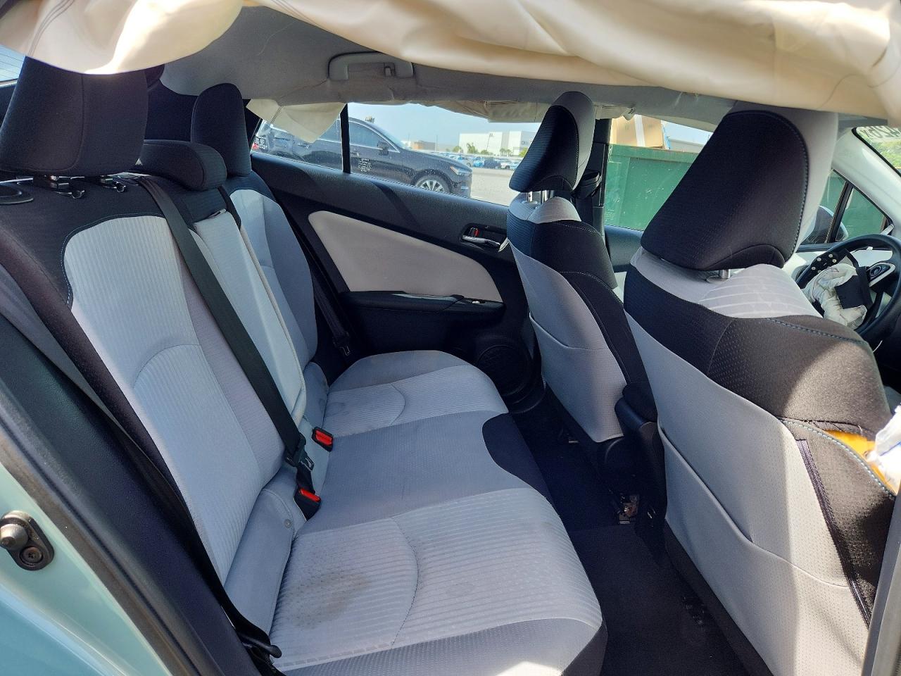 2016 TOYOTA PRIUS TWO ECO photo 28