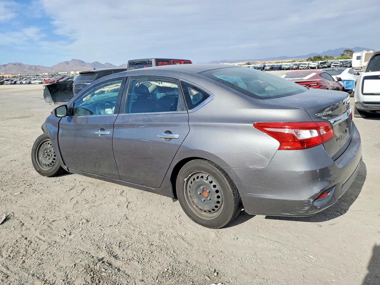 2016 NISSAN SENTRA S photo 3