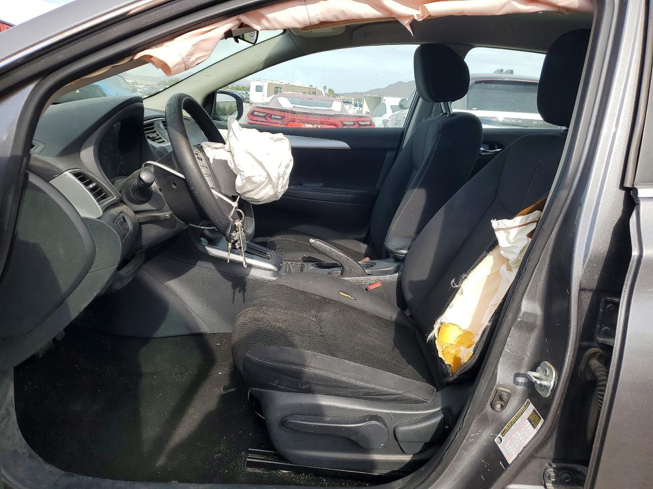 2016 NISSAN SENTRA S photo 13