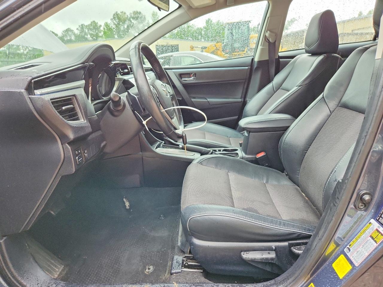 2015 TOYOTA COROLLA S PLUS photo 13