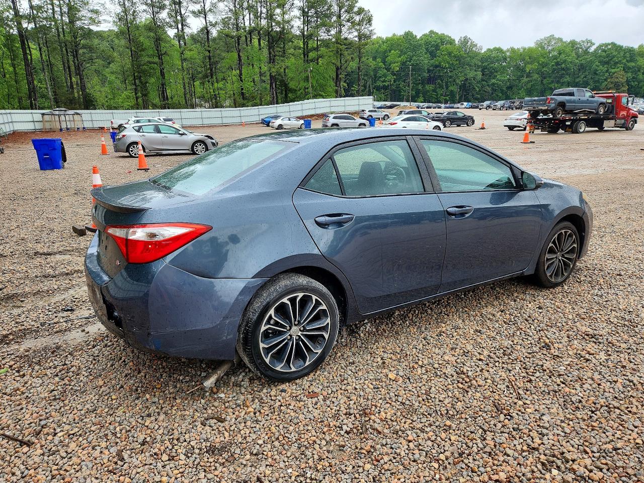 2015 TOYOTA COROLLA S PLUS photo 5