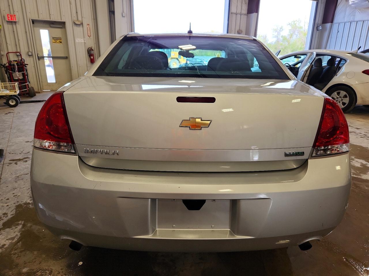 2012 CHEVROLET IMPALA LS photo 11