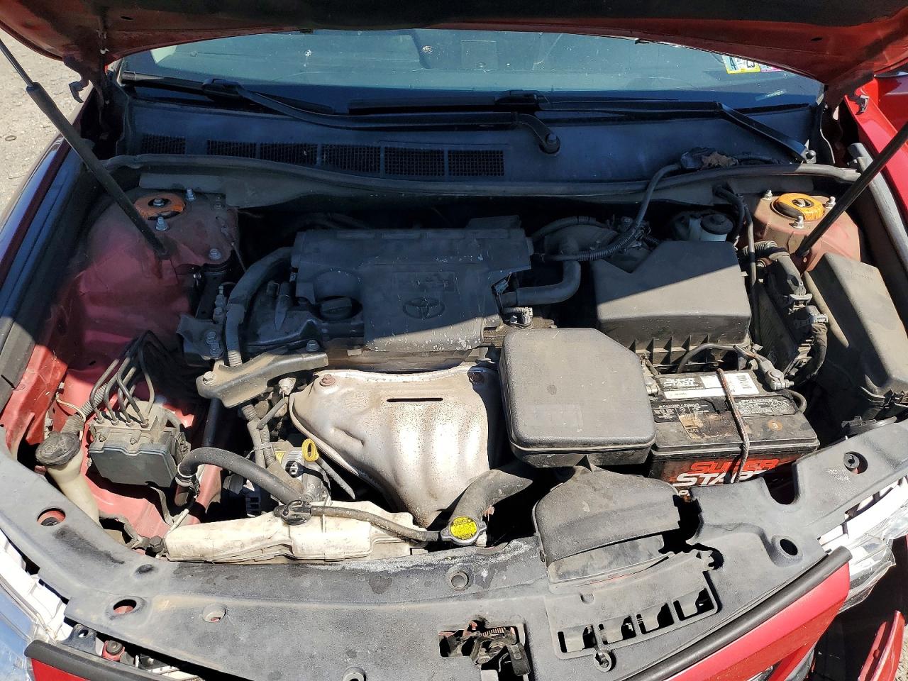 2014 TOYOTA CAMRY SE photo 21