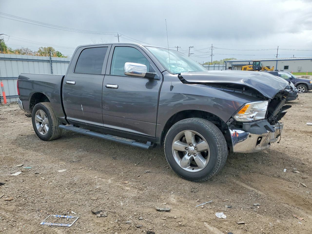 2015 RAM 1500 SLT photo 7
